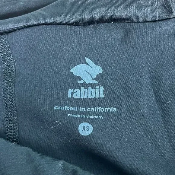 Rabbit Black Running Skort size XS pockets on side & Reflective zipper back - Picture 6 of 8